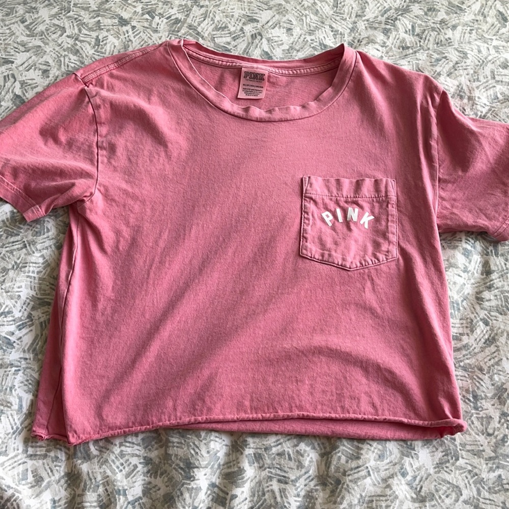 pink crop top